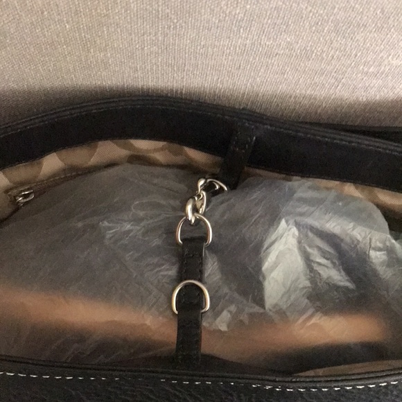 Original Coach genuine soft leather - Picture 3 of 6